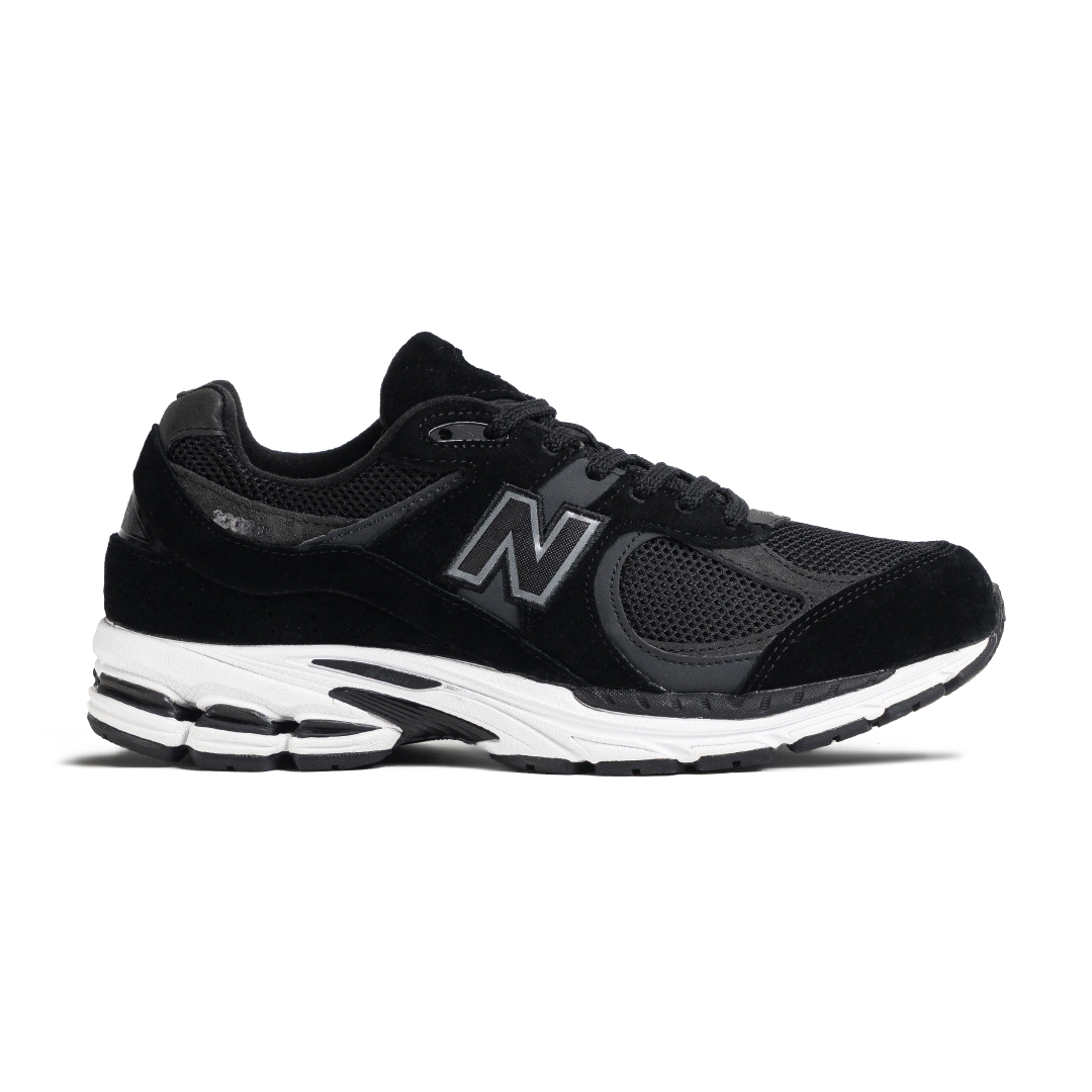New Balance 2002R Core Black M2002RBK