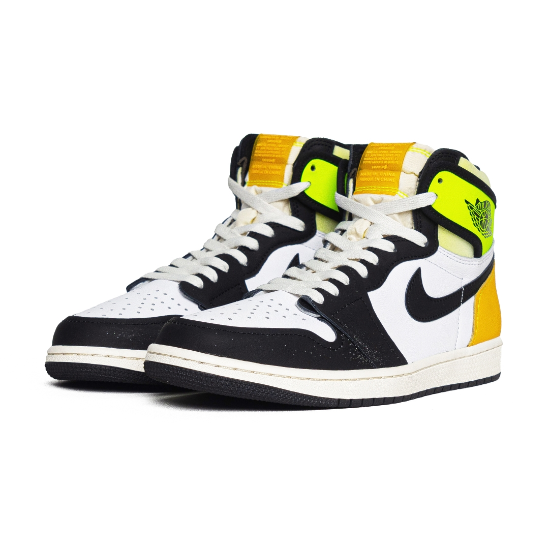 Air Jordan 1 Retro High OG Volt Gold 555088-118