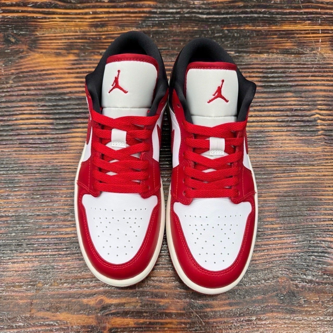 1S LOW REVERSE BRED TOE DS FB