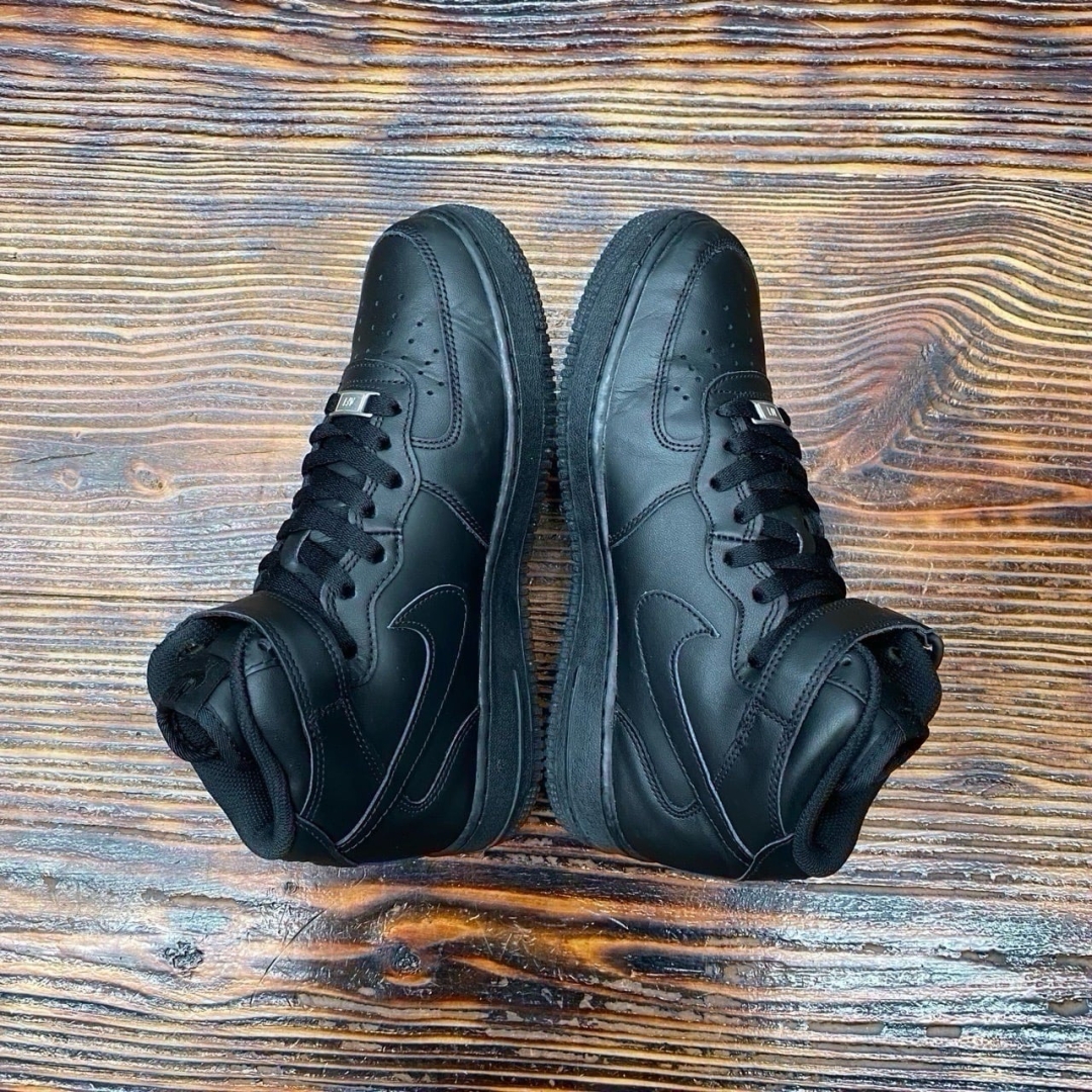 Af2218 - AF1 Mid All Black - 40