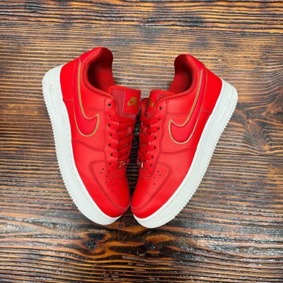 Af2300 - AF1 Low University Red - 37.5