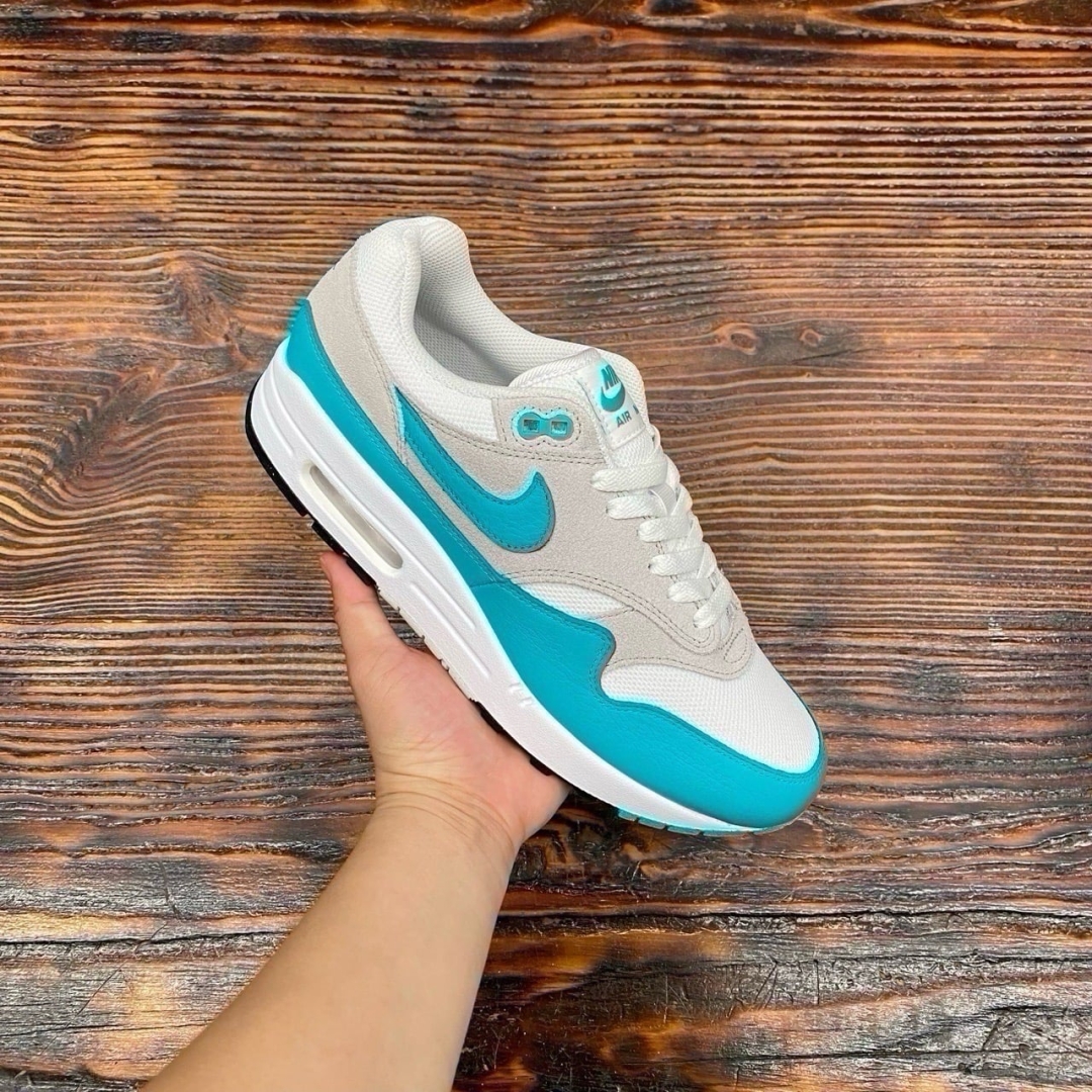 AM1 CLEAR JADE DS FB