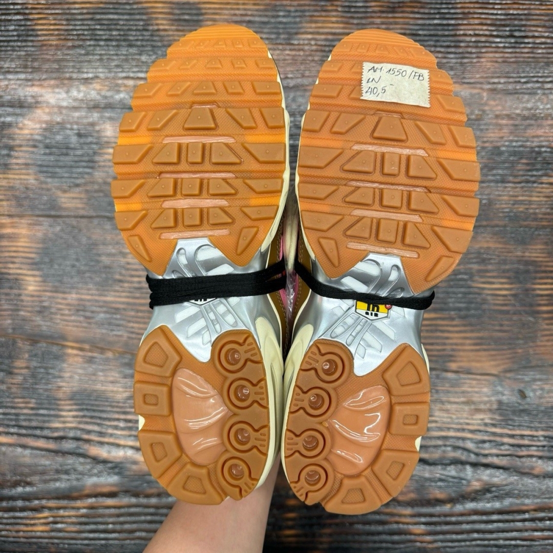 am1550 - AM Plus Sail White LN FB - 40.5