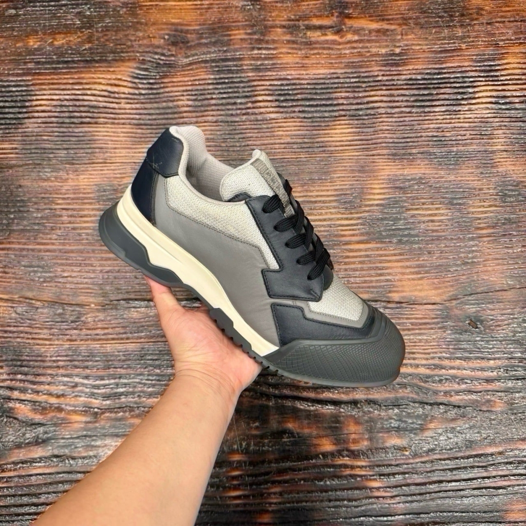 Ca9370 - Prada Navy Grey - 40