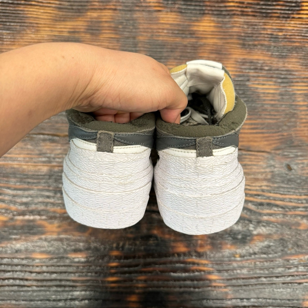 cs1703 - Blazer Low Sacai Grey FB - 42