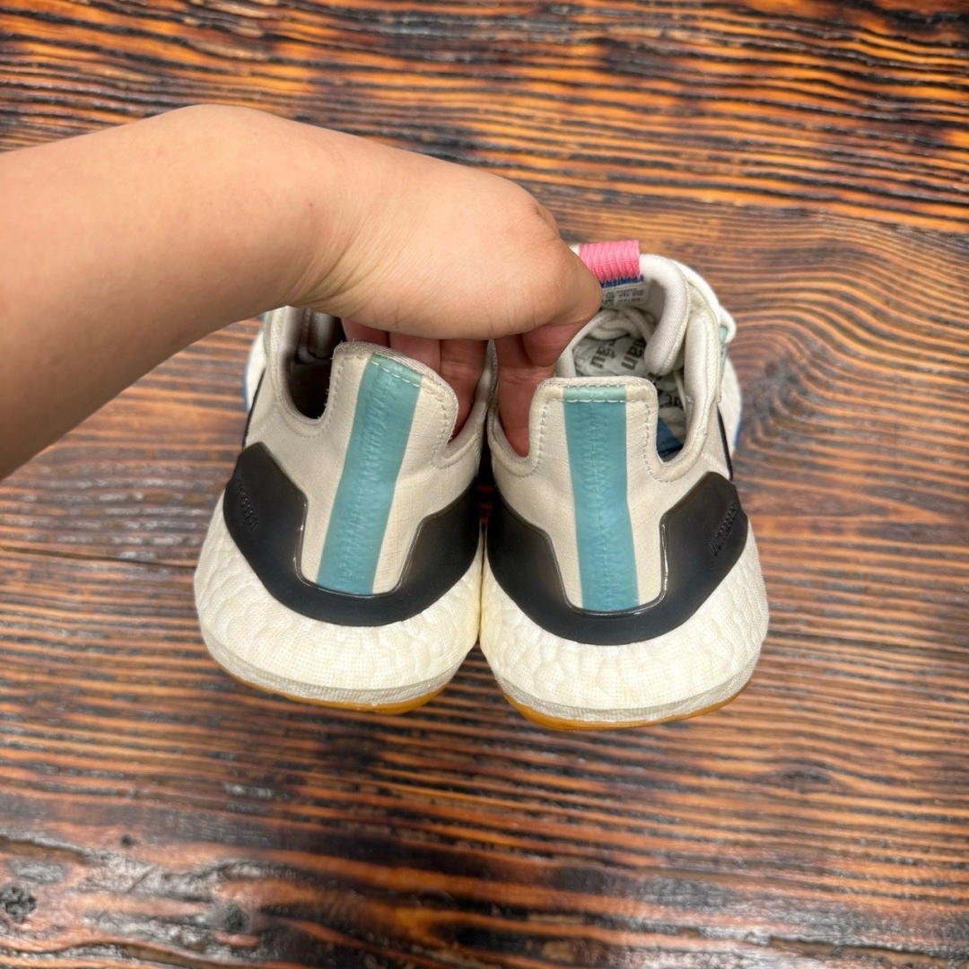 cs2454 - Ultraboost 22 X Parley Non Dyed - 38