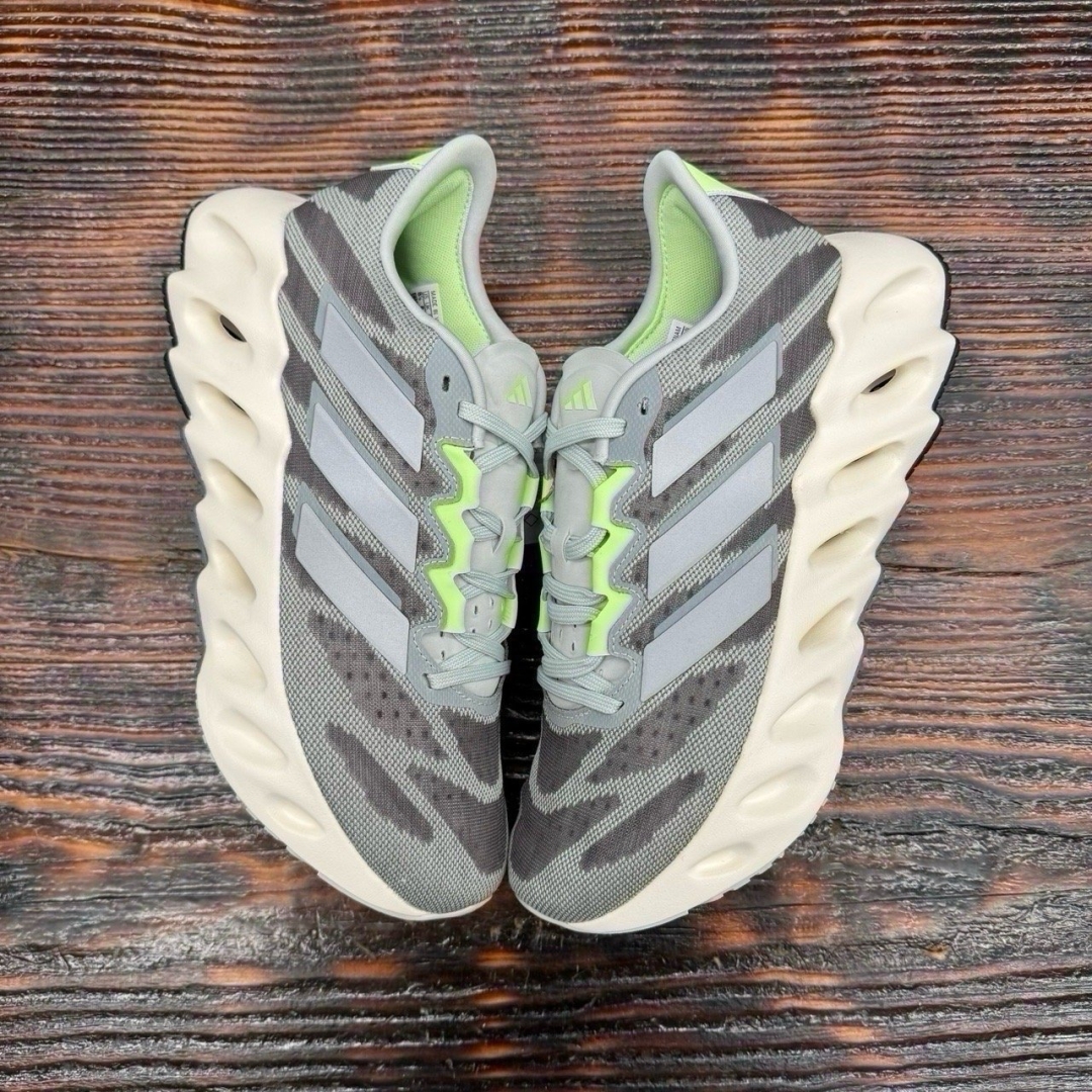 cs3256 - ADF Switch FWD Grey DS FB - 42