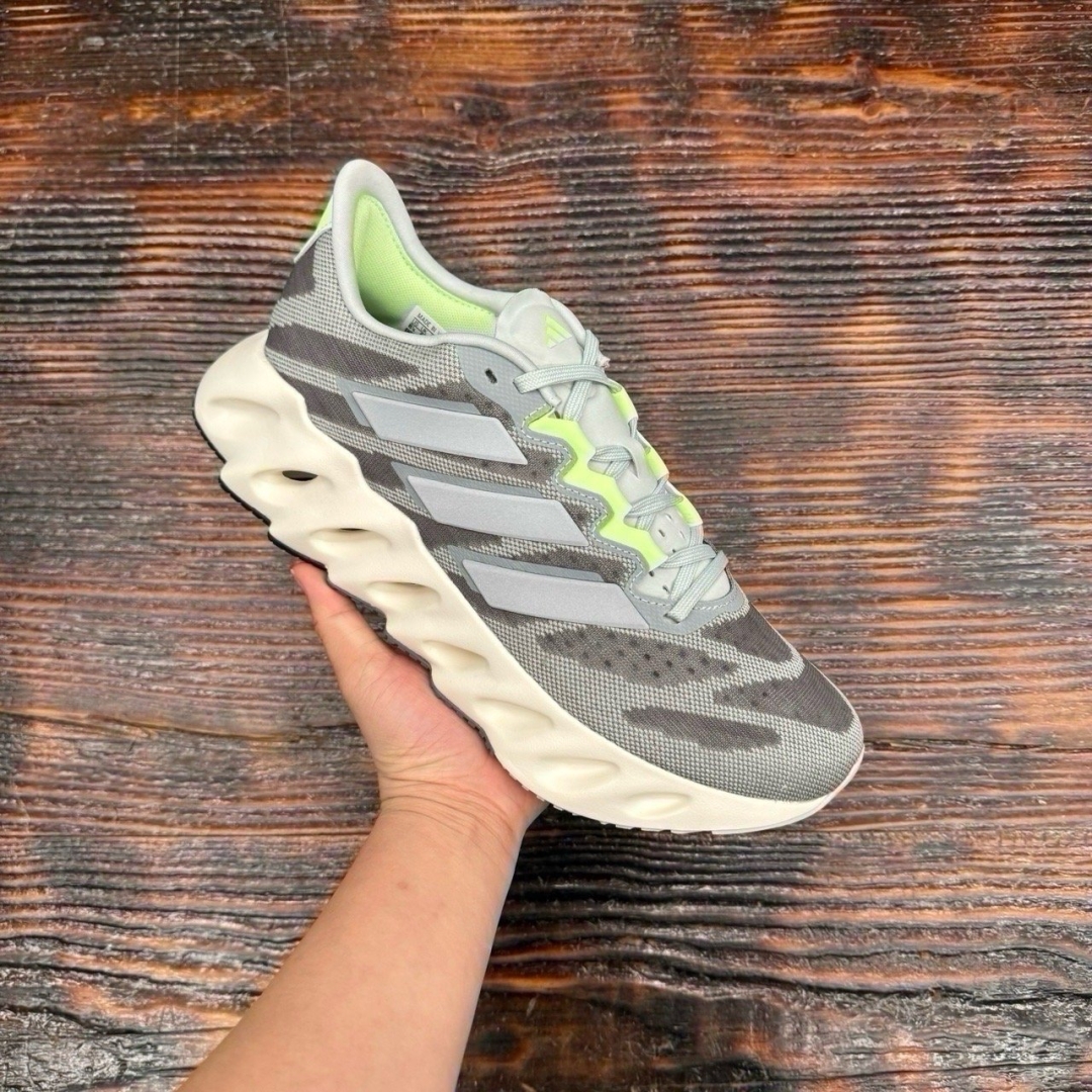 cs3256 - ADF Switch FWD Grey DS FB - 42