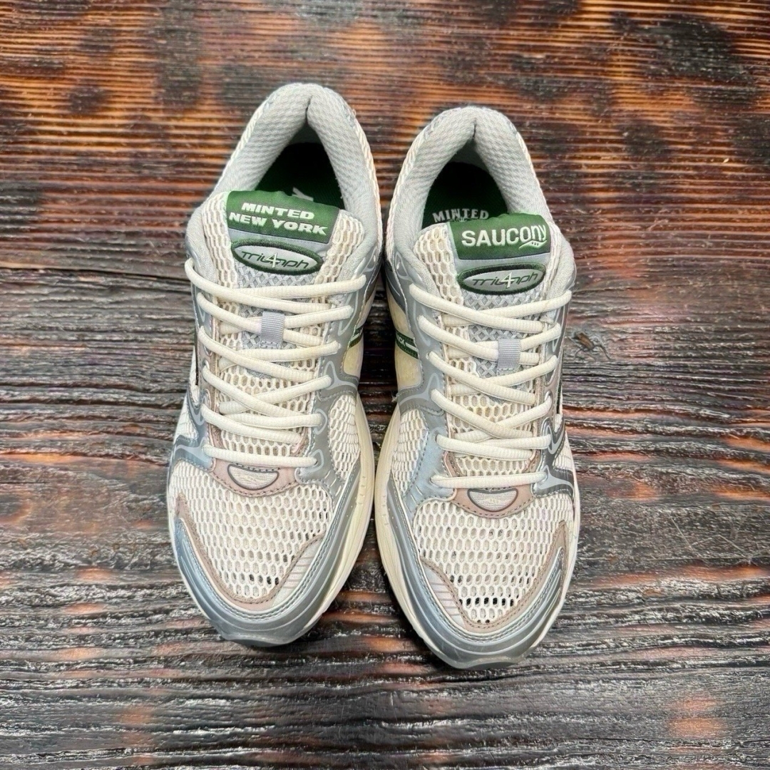cs3257 - Saucony Triumph 4 Silver Green FB - 42