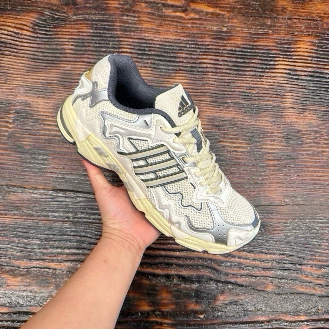 cs3258 - ADD Response CL X Bad Bunny - 42.5