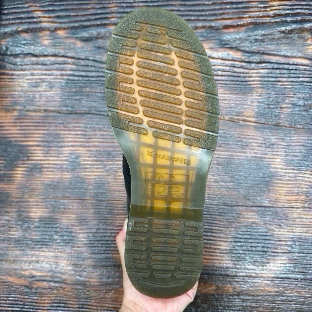 cs3523 - DR 1460 Smooth Leather - 42