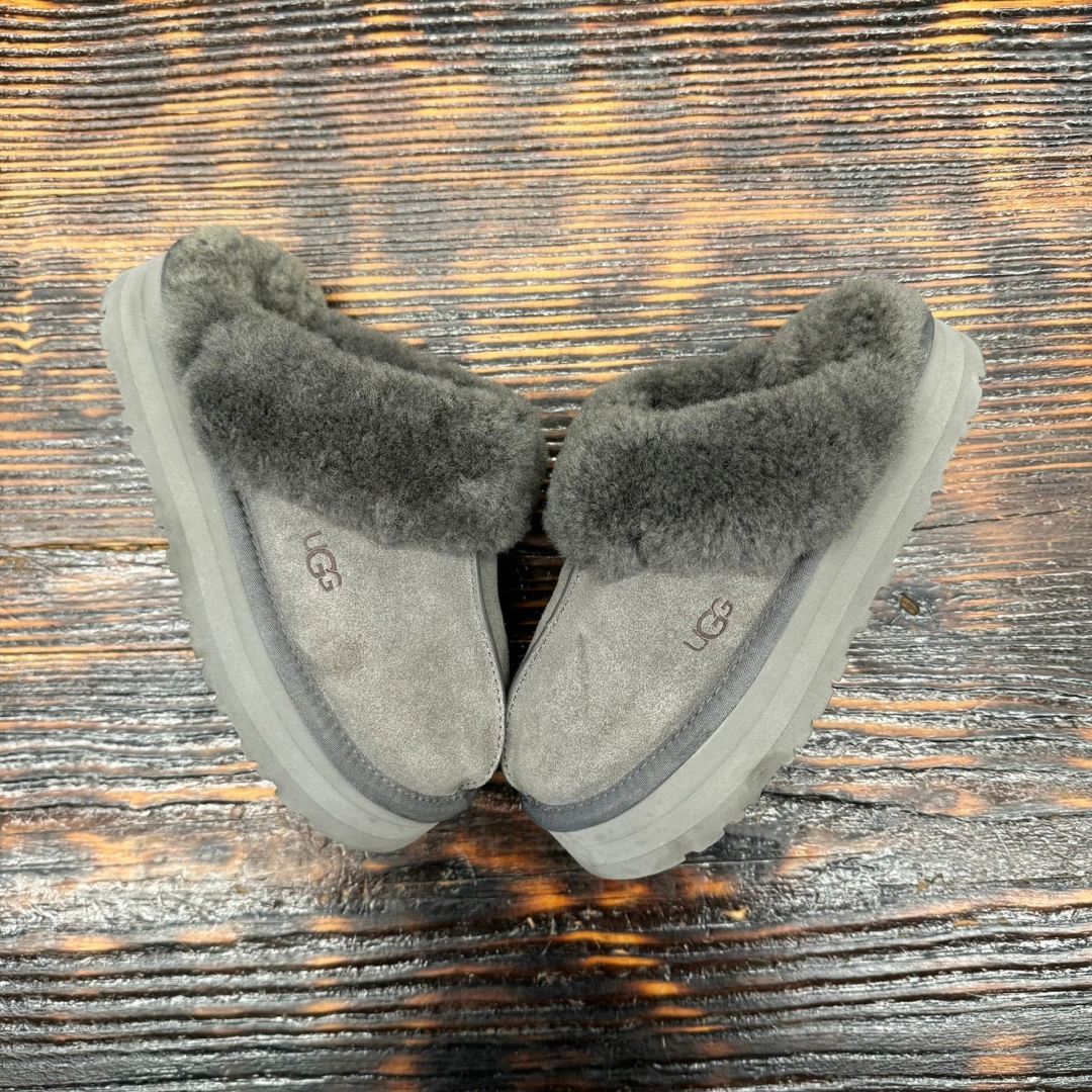 cs3536 - UGG Grey - 37