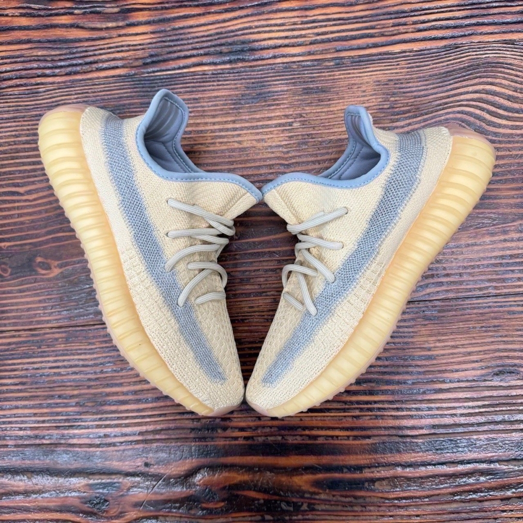 cs3667 - Yezzy 350 V2 Linen - 37