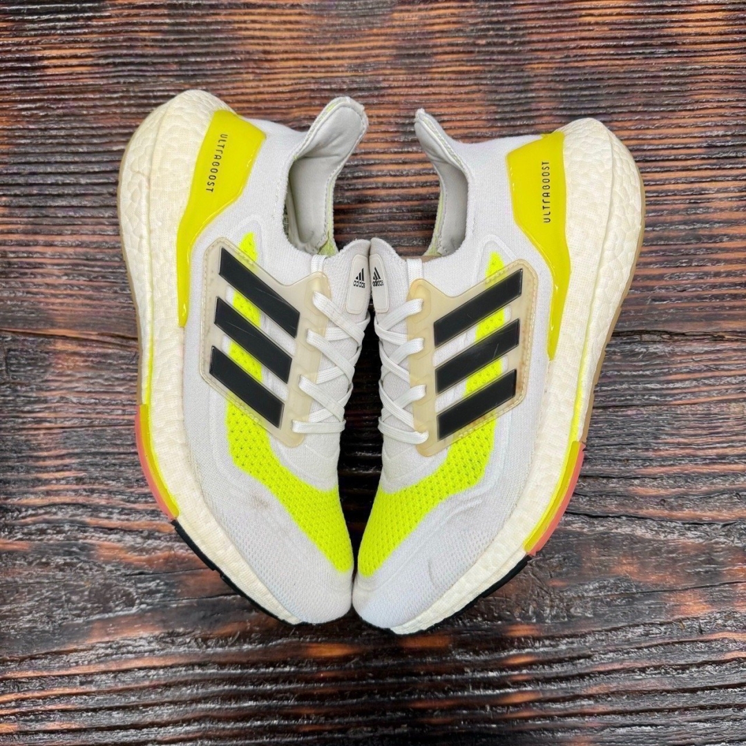 cs3675 - Ultraboost 21 White Solar Yellow - 41