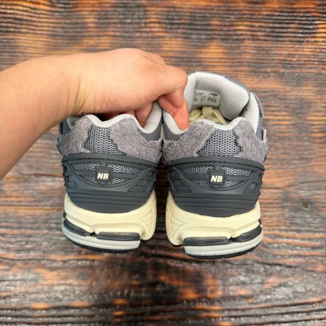 cs3769 - NBL1906 Protection Pack Castlerock DS FB - 40