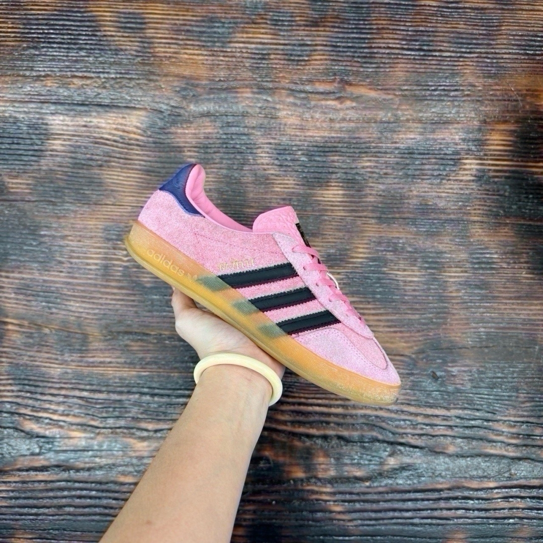 cs3832 - ADD Gazelle Pink Gum - 38.5