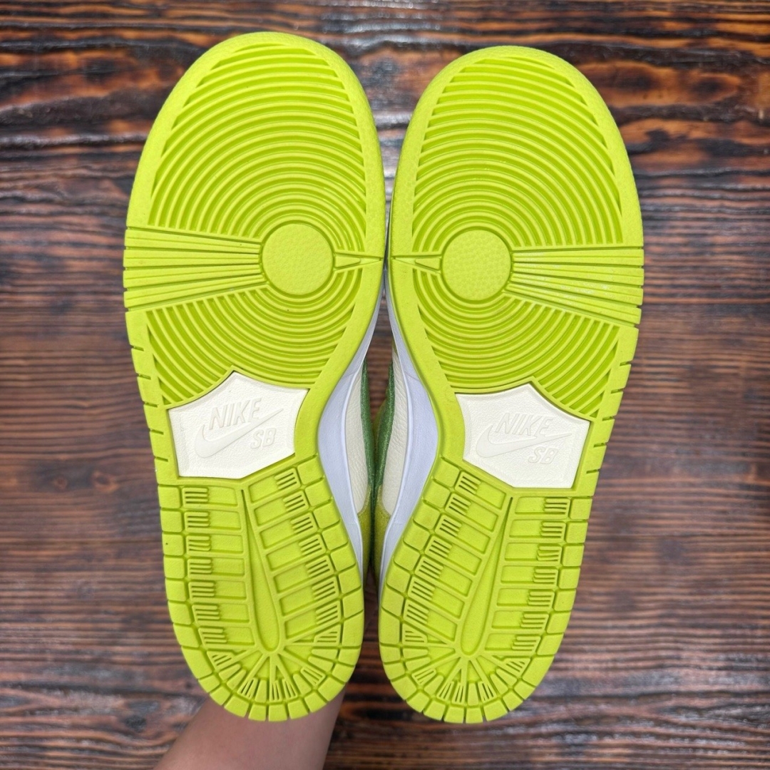 du362 - Dunk SB Sour Apple DS FB - 41