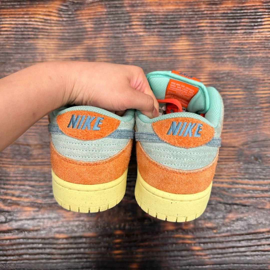 du368 - Dunk SB Low Orange Emerald Rise FB - 44.5