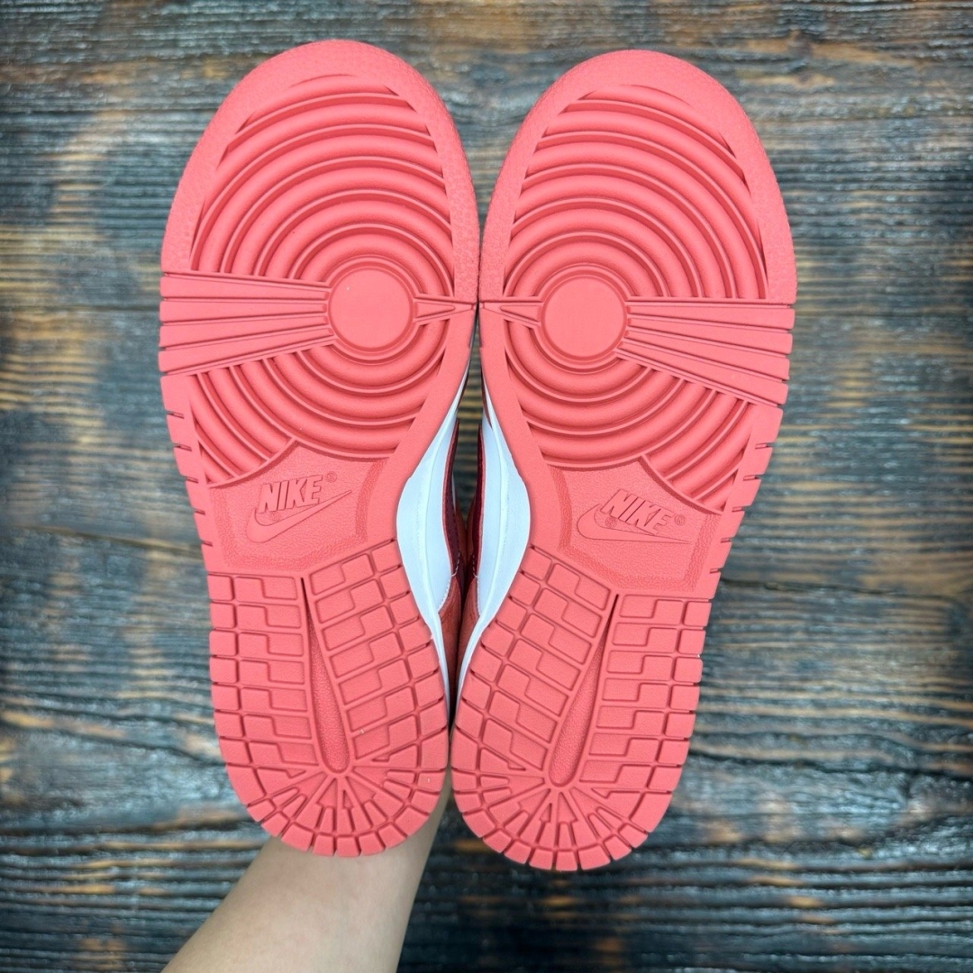 DUNK LOW VANLENTINE DAY DS FB