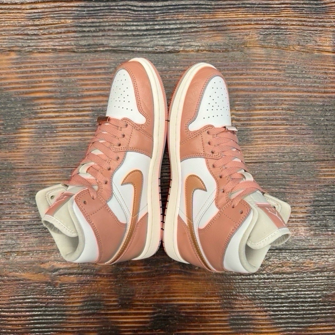 jd2966 - 1S Mid Red Stardust - 38