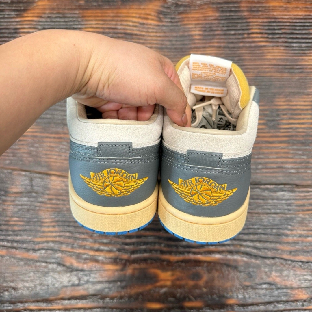 jd3069 - 1S Low Vintage UNC Grey FB - 41