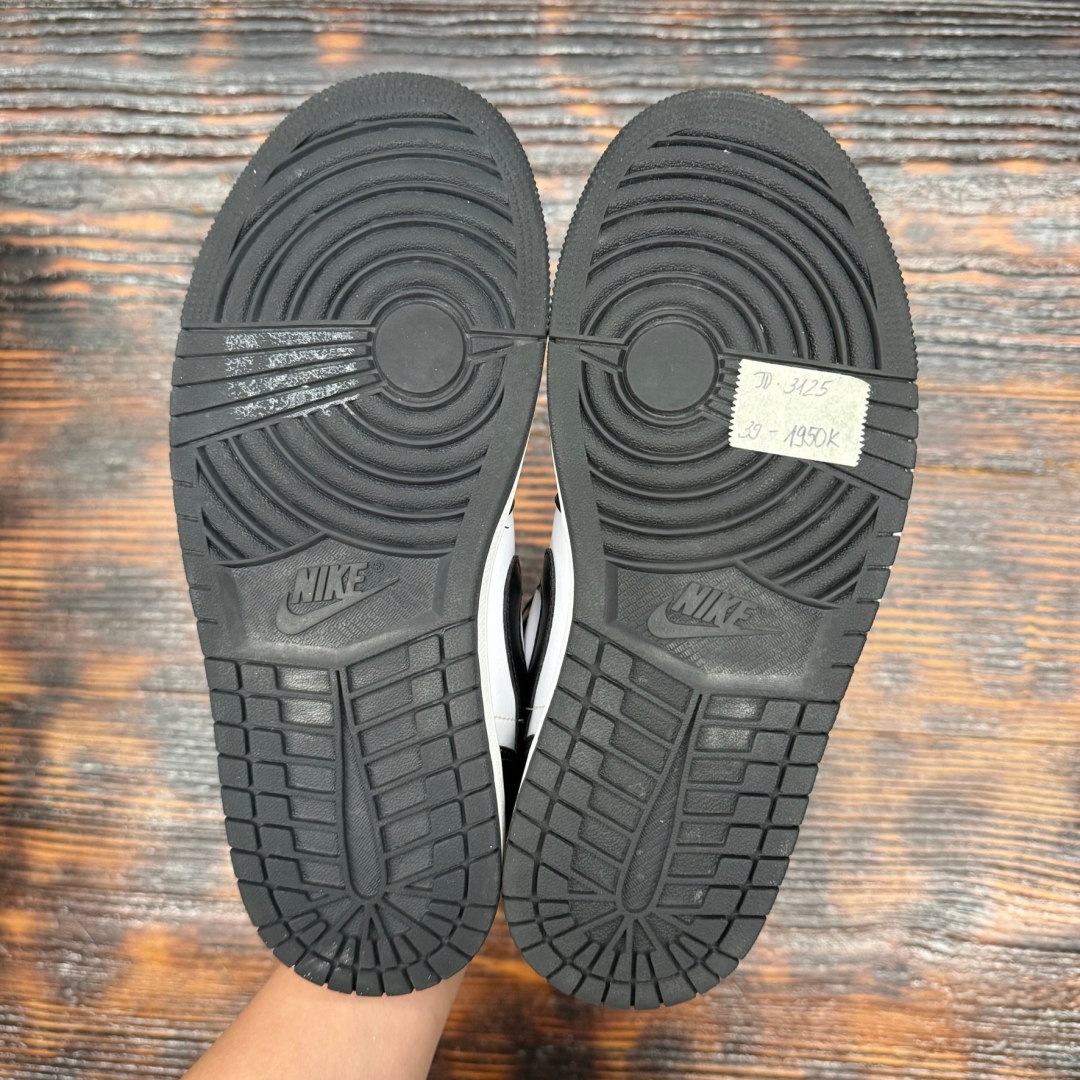 jd3125 - 1S Low Panda - 39