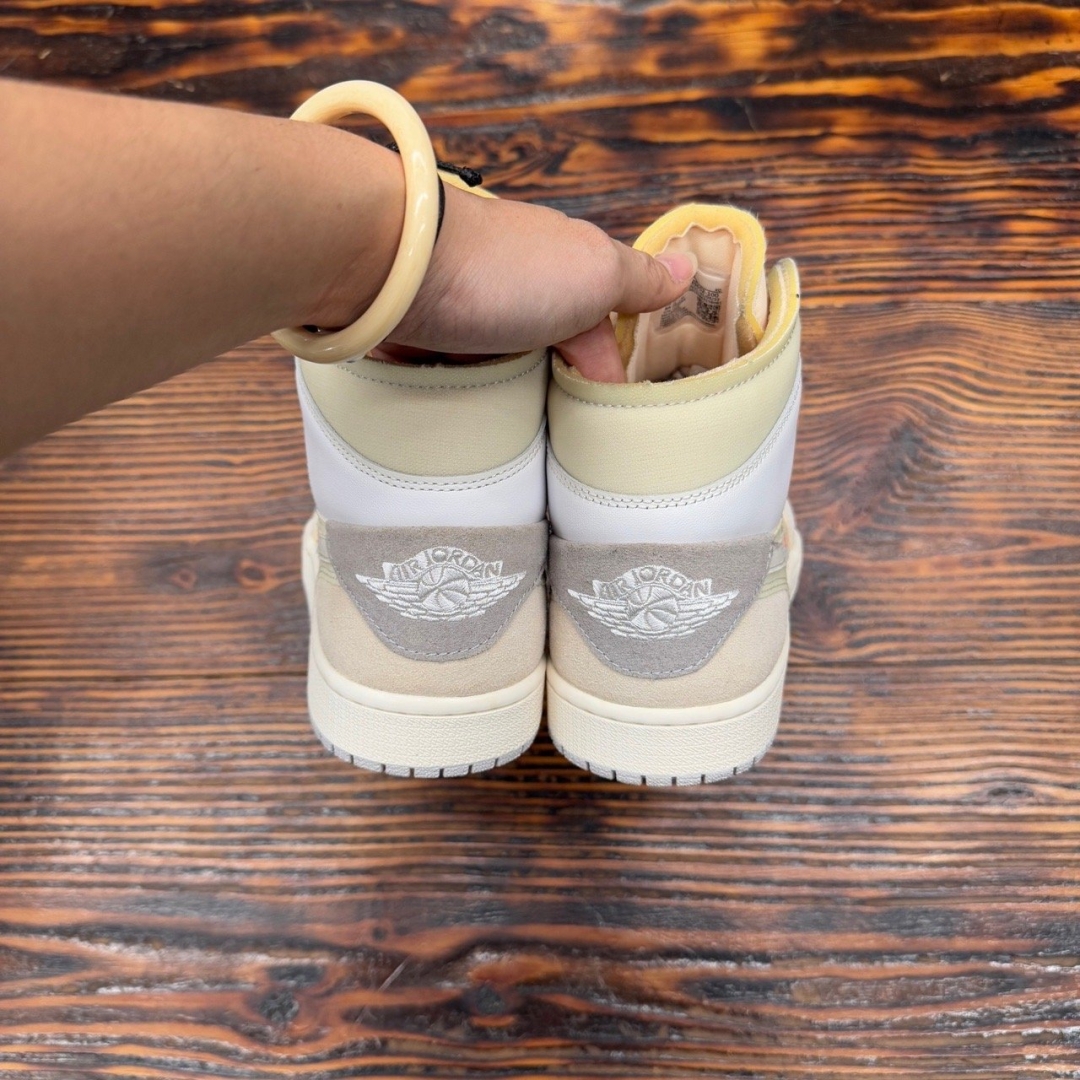 jd3132 - 1S Mid Inside Out FB - 43