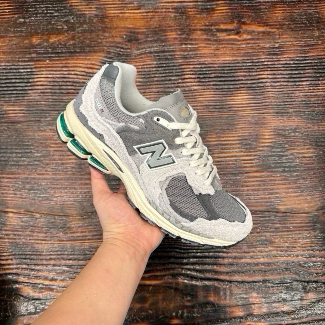 NBL2002 PROTECTION PACK RAIN CLOUD DS FB