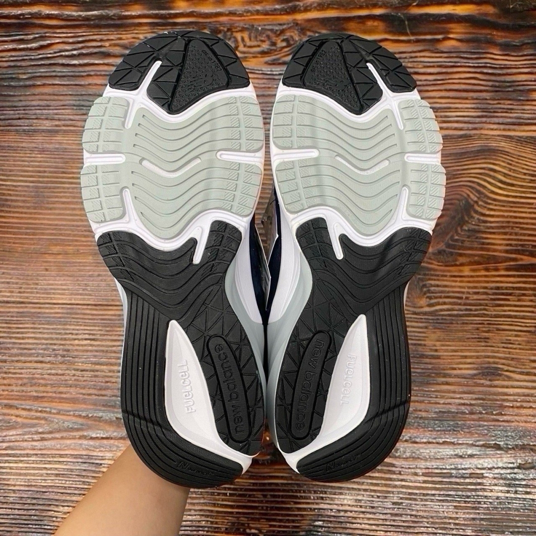 NBL990V6 NAVY DS FB - 41.5