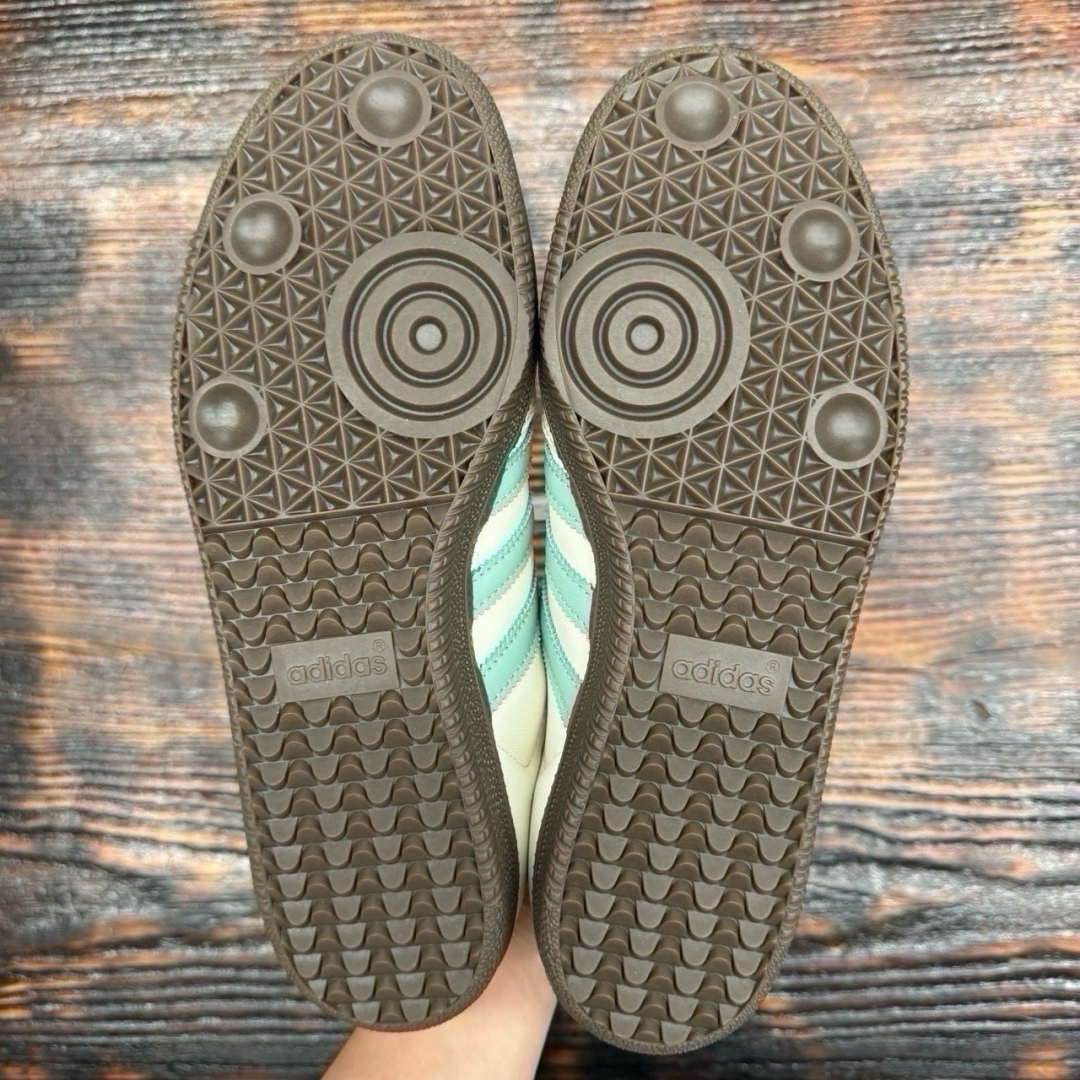 Samba OG White Hazy Green Ds FB