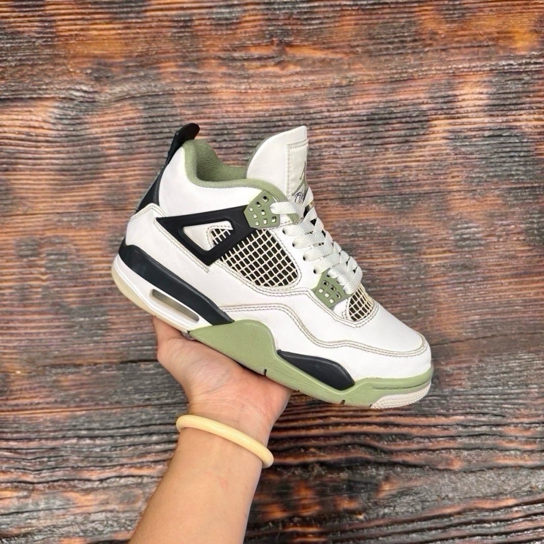 JD2354 - 4s Seafoam - 36.5