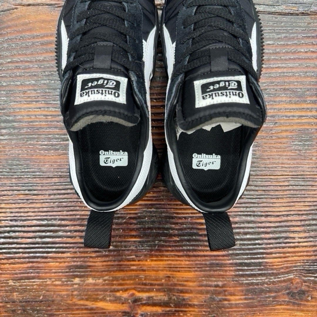 cs3990 - Onitsuka Tiger Acromount FB - 36