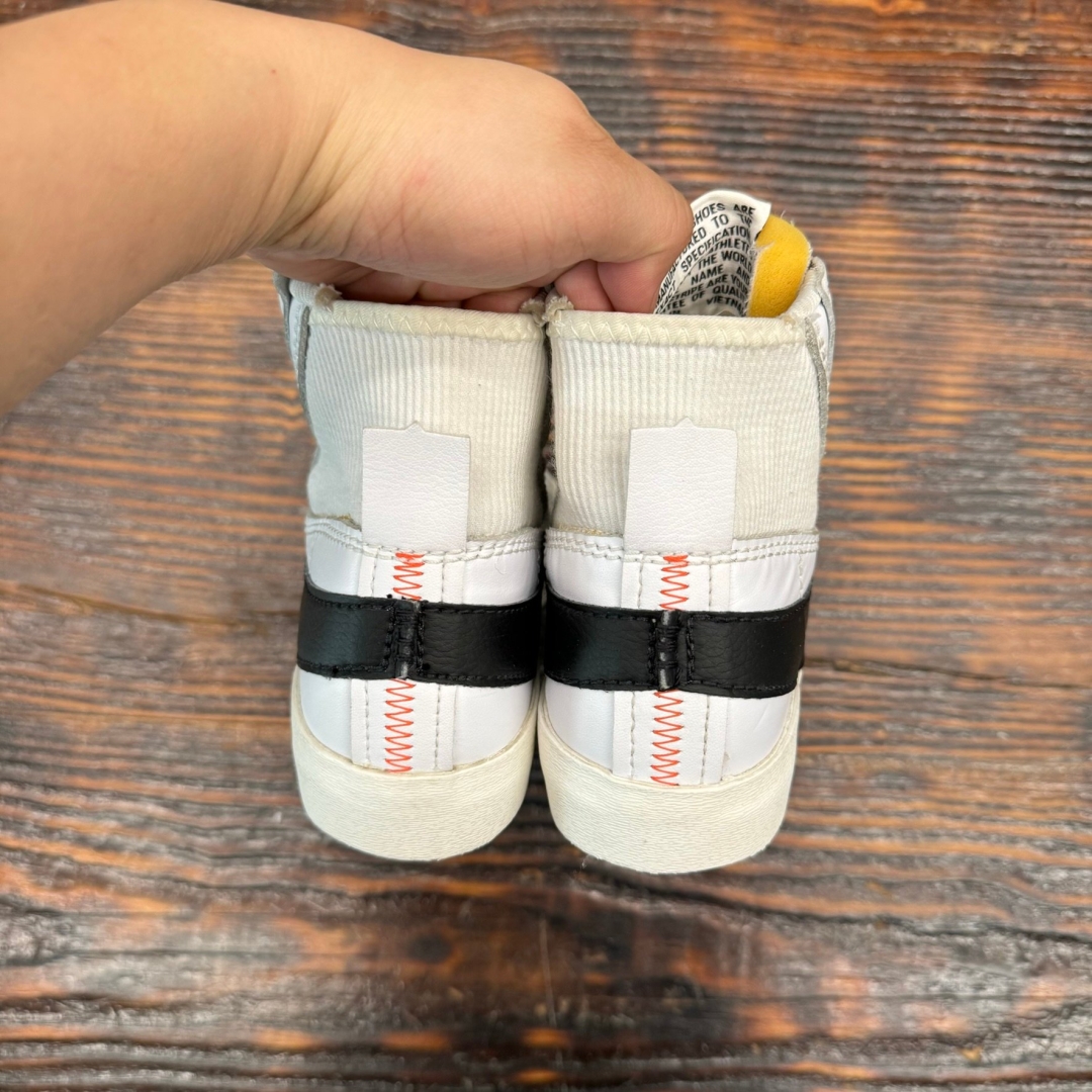 cs4000 - Nike Blazer Mid Jumbo - 37,5