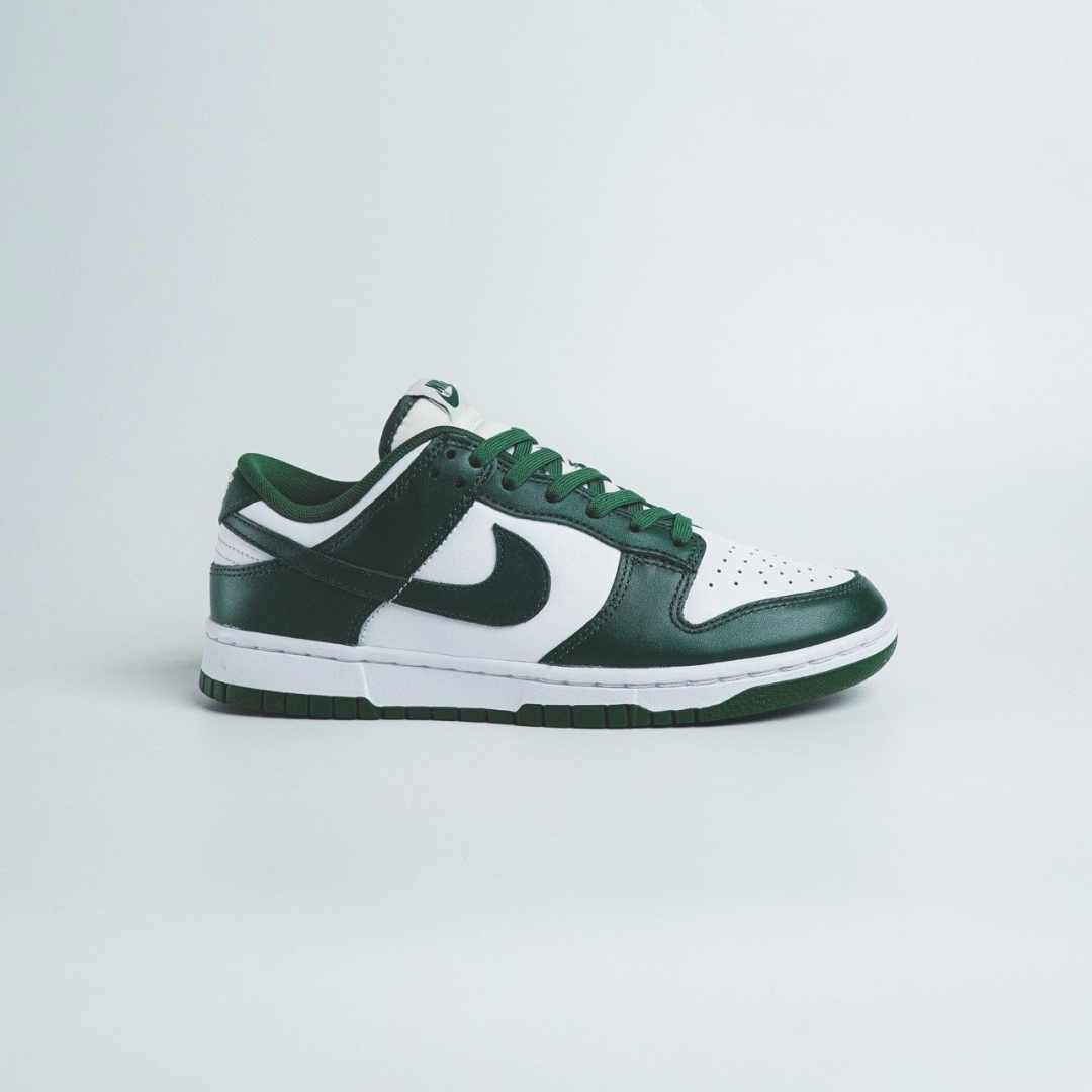 DU461 - DUNK LOW MICHIGAN STATE DS FB - 40