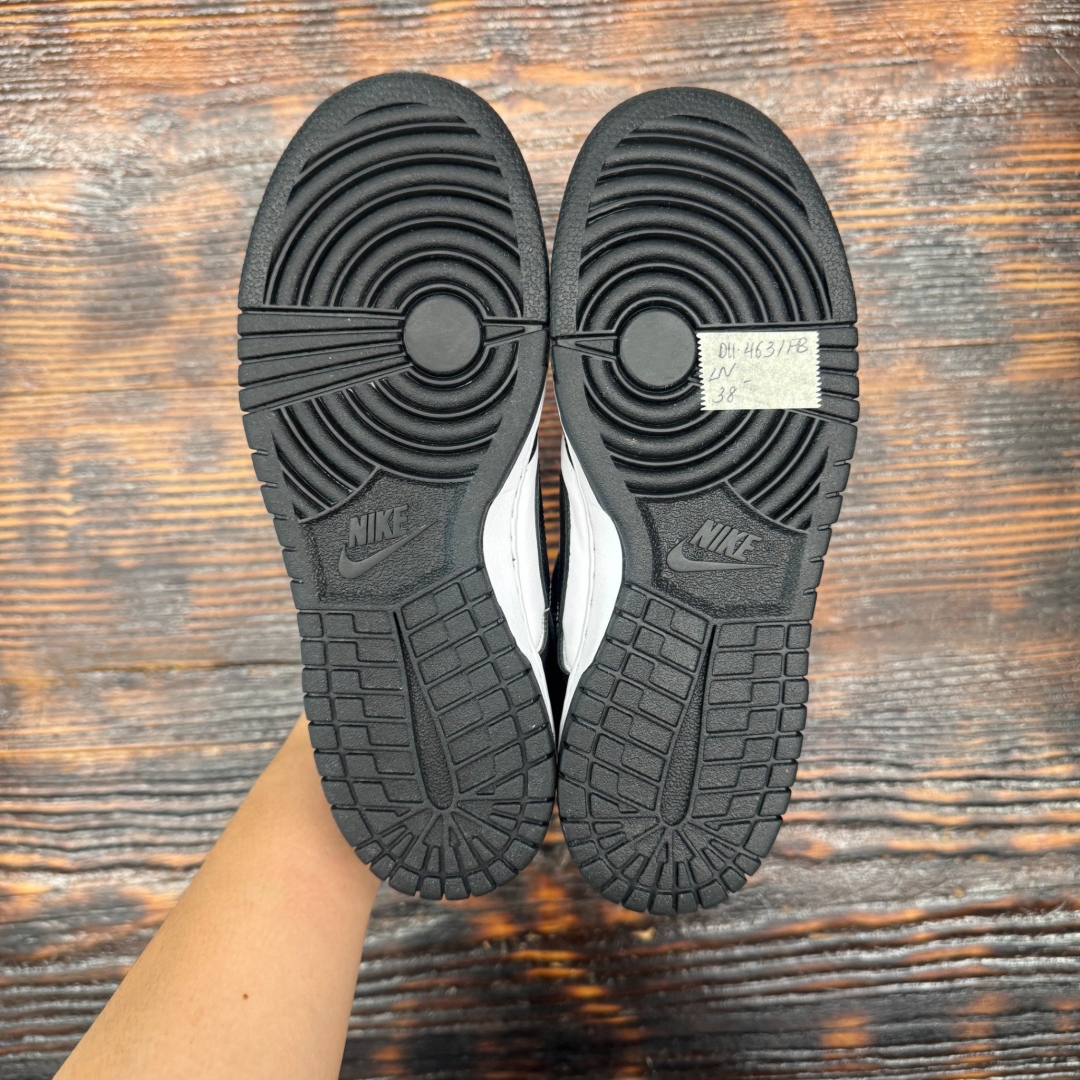 DU463 - DUNK LOW PANDA FB - 38