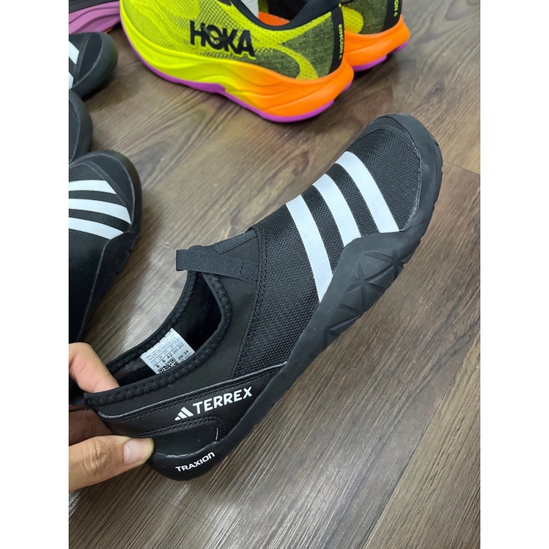 HP8648 - ADIDAS TERREX JAWPAW DS FB