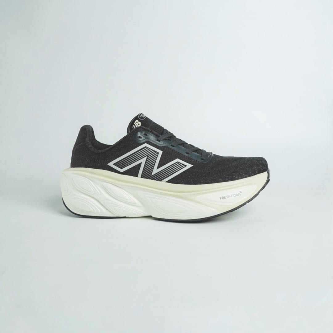 CS4163 - NEWBALANCE FRESH FOAM MORE DS FB - 44,5
