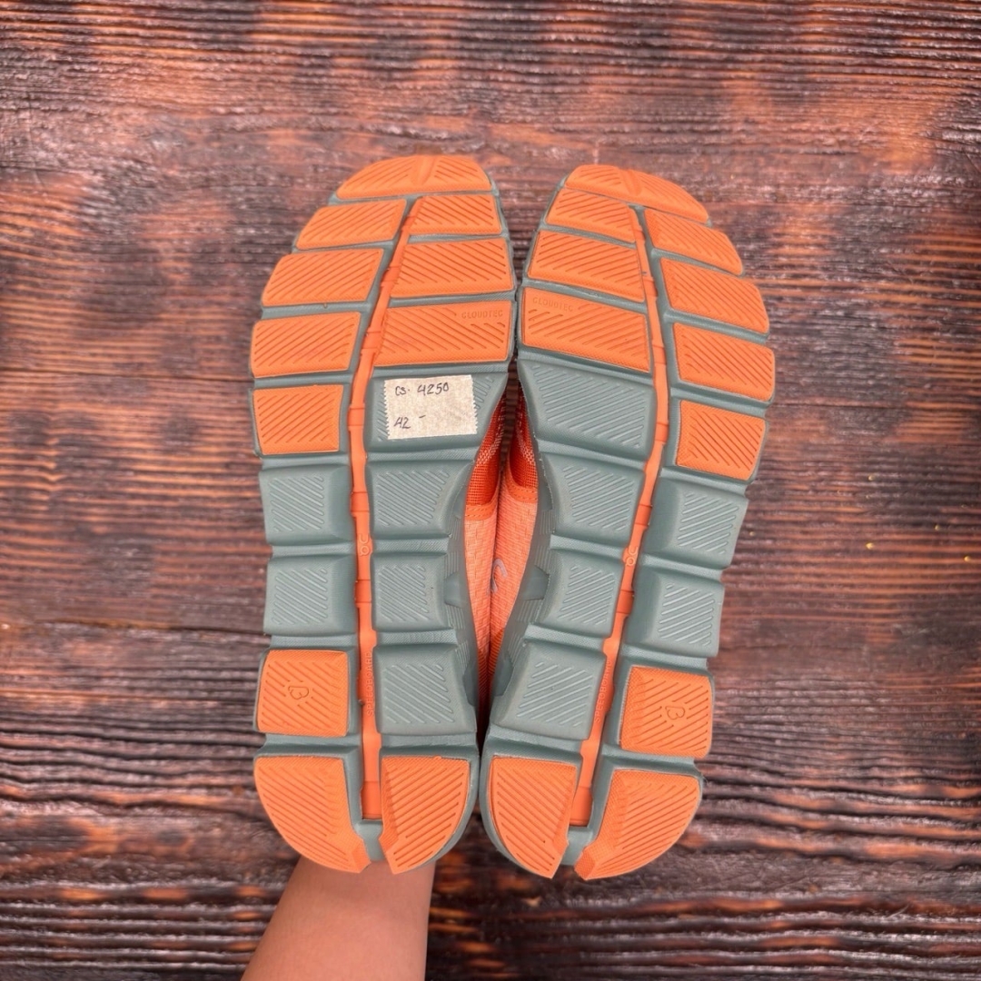 CS4250 - ON CLOUD X ORANGE - 42