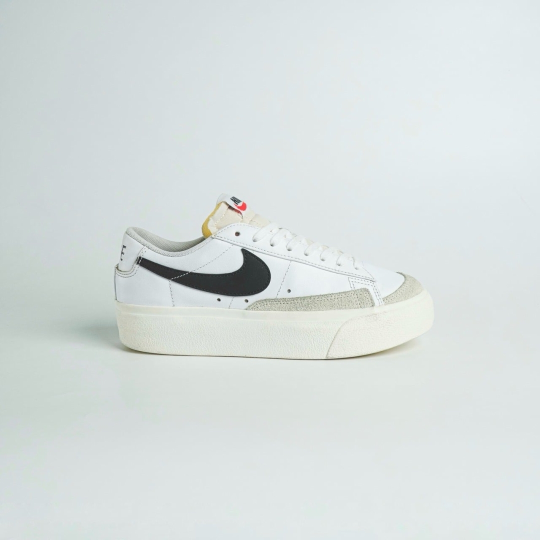 CS4264 - NIKE BLAZER FLATFORM WHITE BLACK - 38