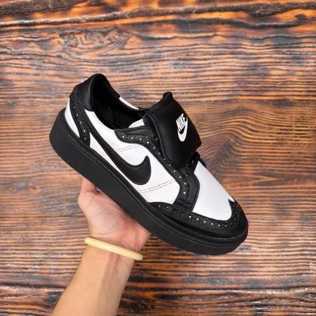 CS4266 - NIKE KWONDO V2 BLACK WHITE FB - 38
