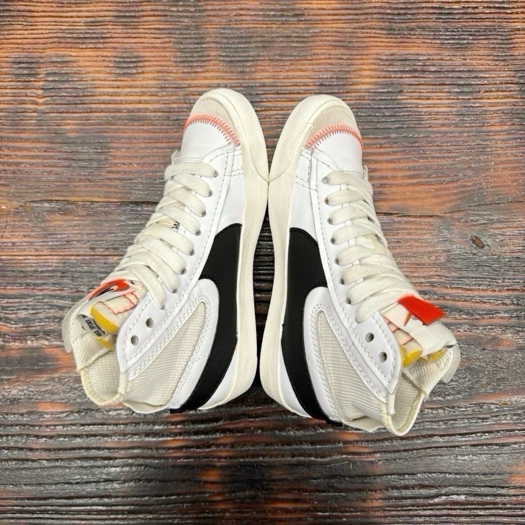 CS4323 - NIKE BLAZER MID JUMBO WHITE BLACK - 38