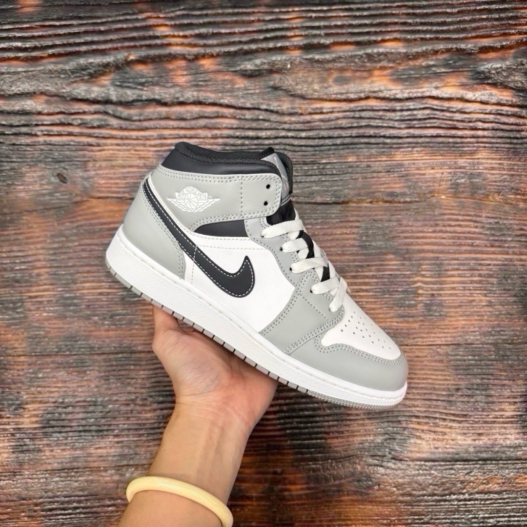 JD3230 - 1S MID LIGHT SMOKE GREY DS FB - 37,5