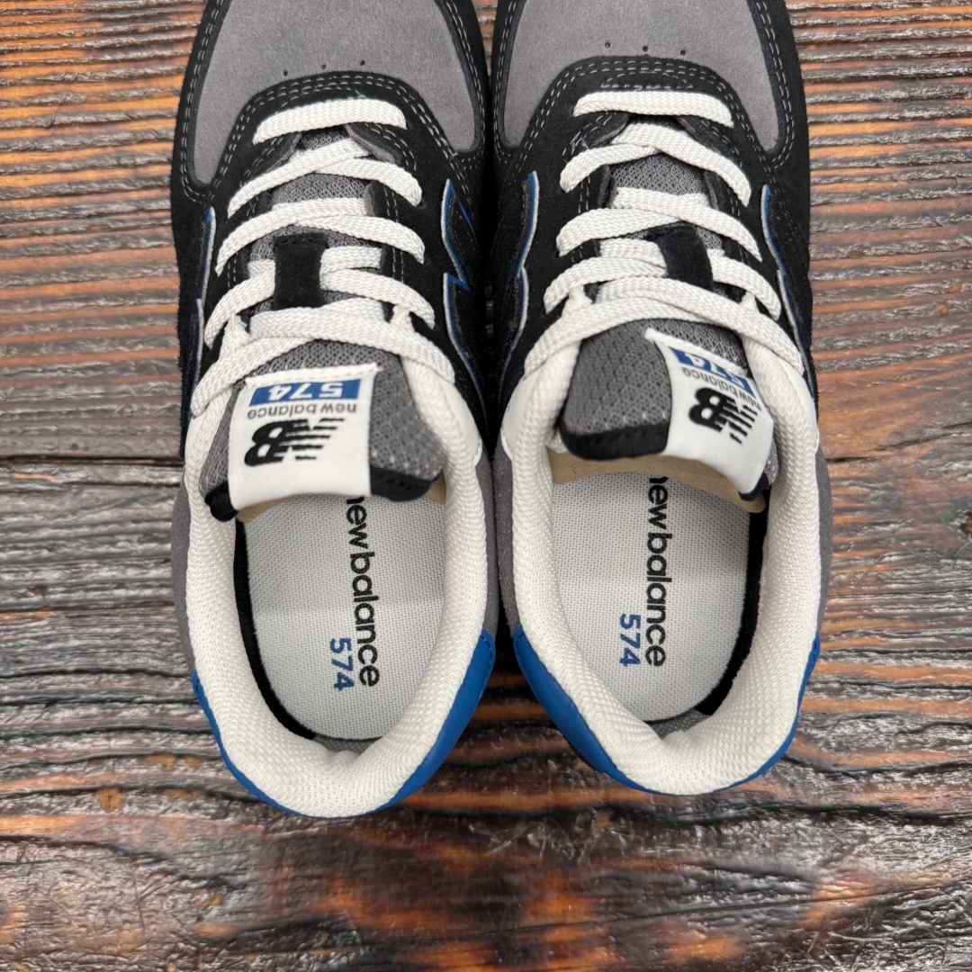 CS4452 - NEWBALANCE 574 BLACK BLUE DS FB