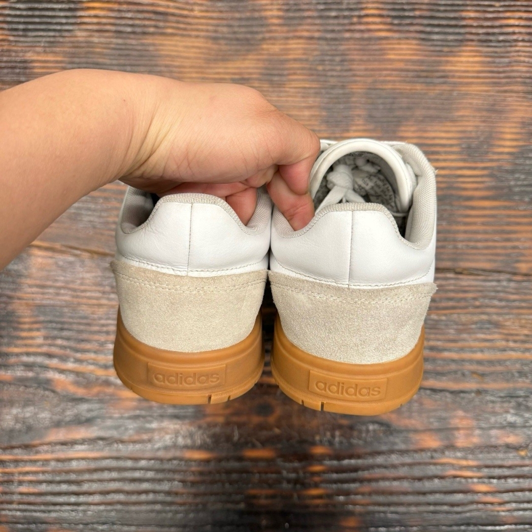 CS4554 - ADIDAS GRADAS WHITE BLACK GUM - 42,5