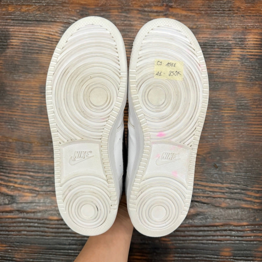 CS4588 - NIKE COURT VISION WHITE BLACK - 41