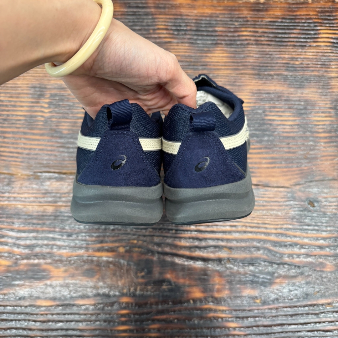 CS4665 - ASICS LIFE WALKER 010 NAVY - 40,5