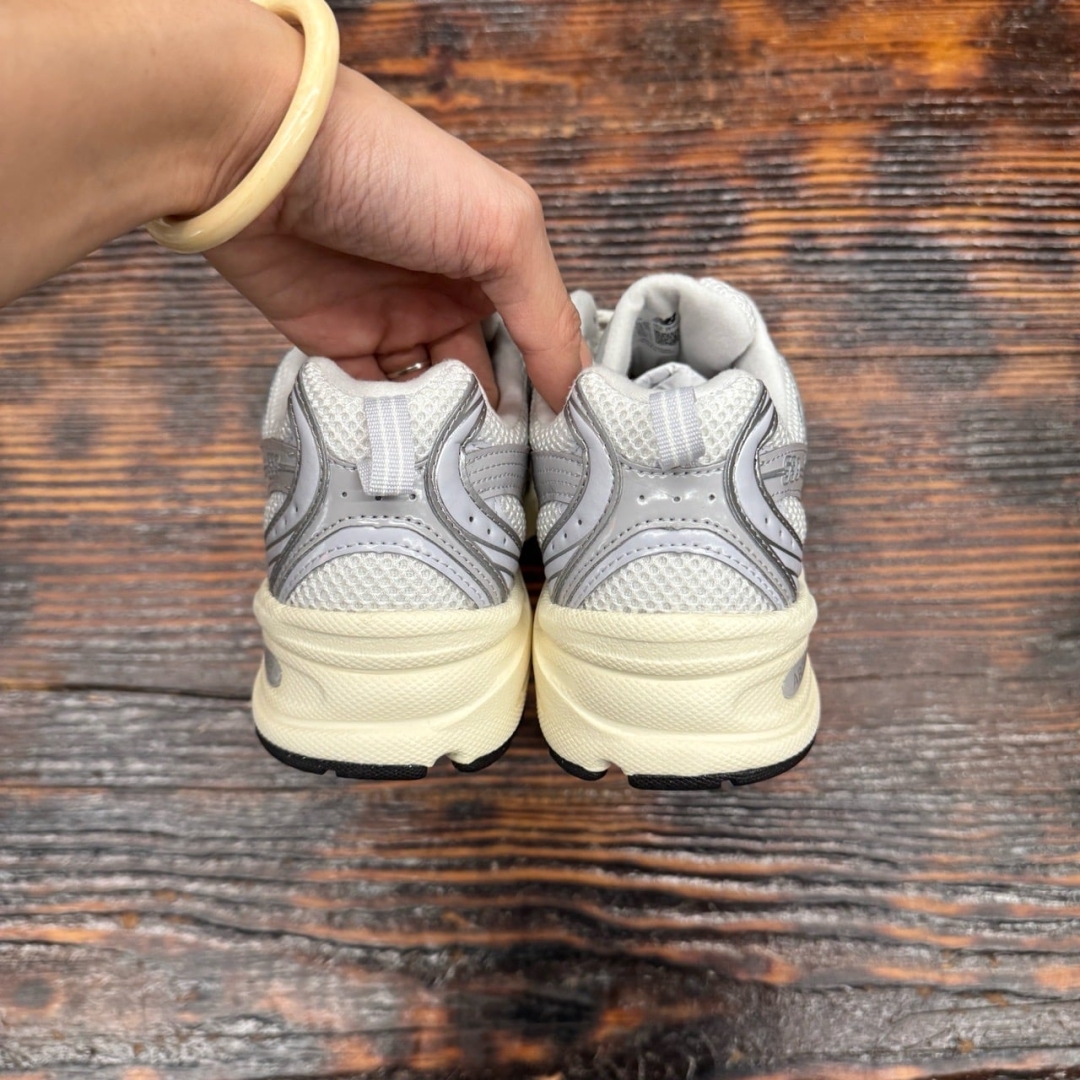 U530SEA NEWBALANCE 530 SILVER METALLIC REFLECTION DS FB - 40,5