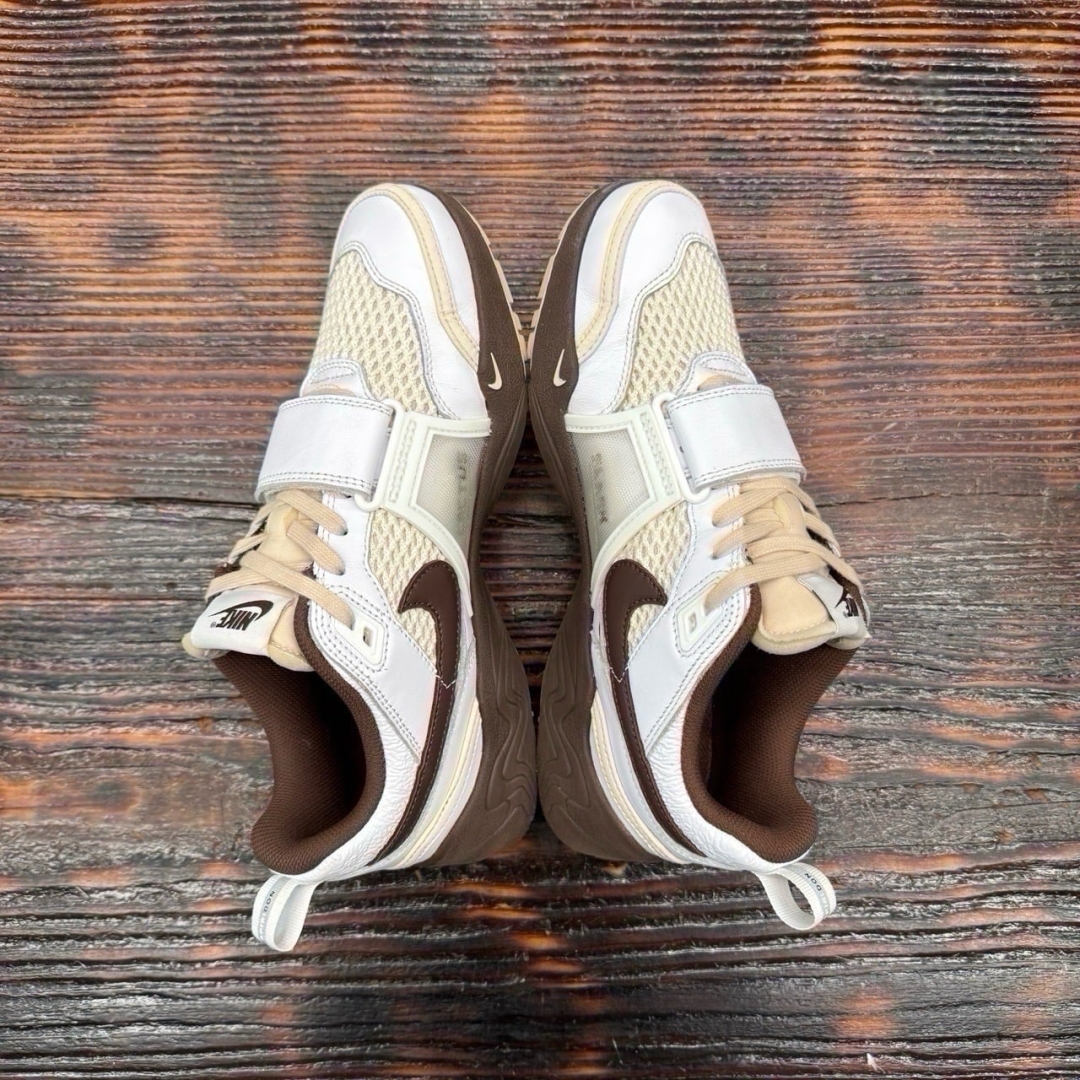 CS4729 - NIKE ZOOM FIELD X TRAVIS SCOTT FB - 42,5