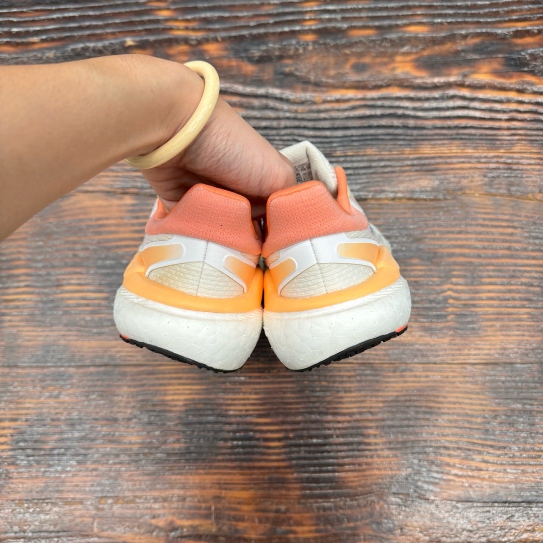 CS4735 - ADIDAS SOLARBOOST 5 - 37