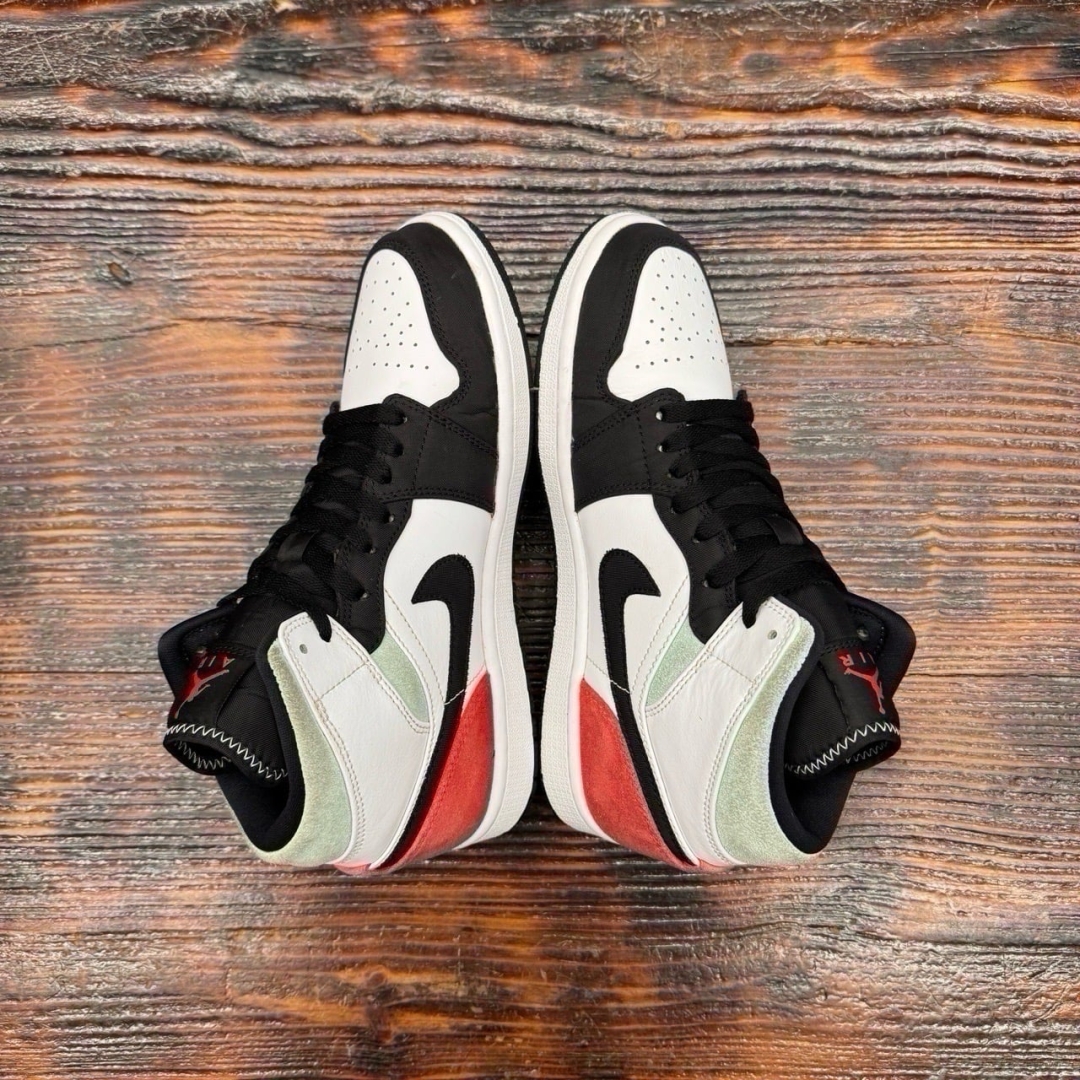 JD3331 - 1S MID UNION BLACK TOE - 41